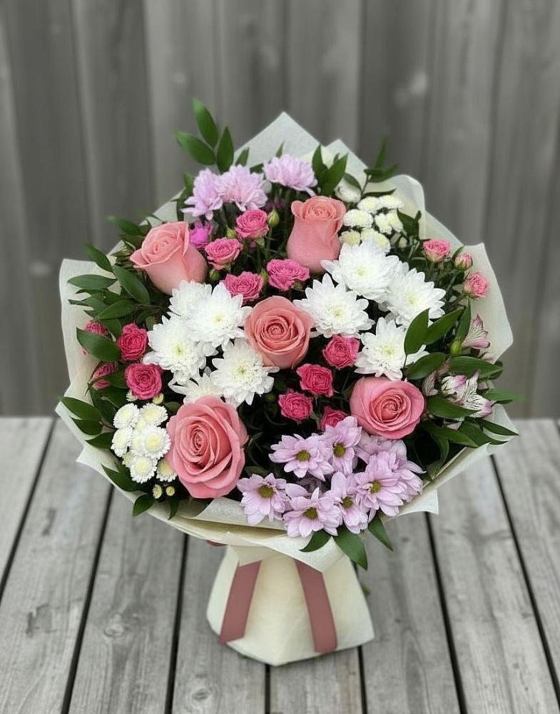 Букет цветов из: Альстромерии, Гвоздики, Розы и Хризантемы в Красновидово