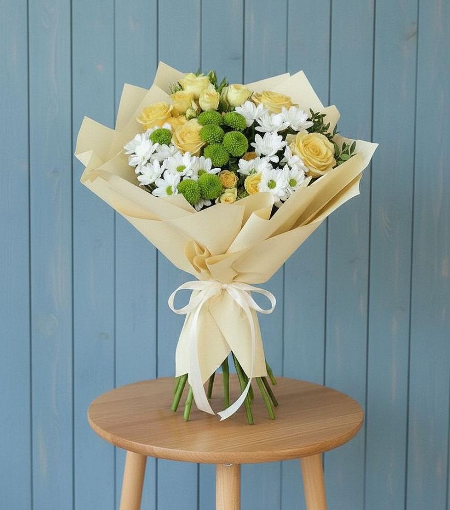 Букет цветов из: Хризантемы и Розы в Красновидово