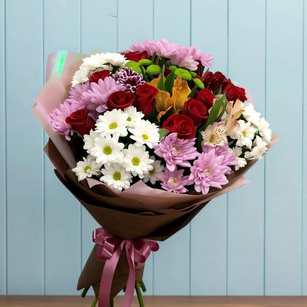 Букет цветов из: Розы, Хризантемы и Альстромерии в Красновидово